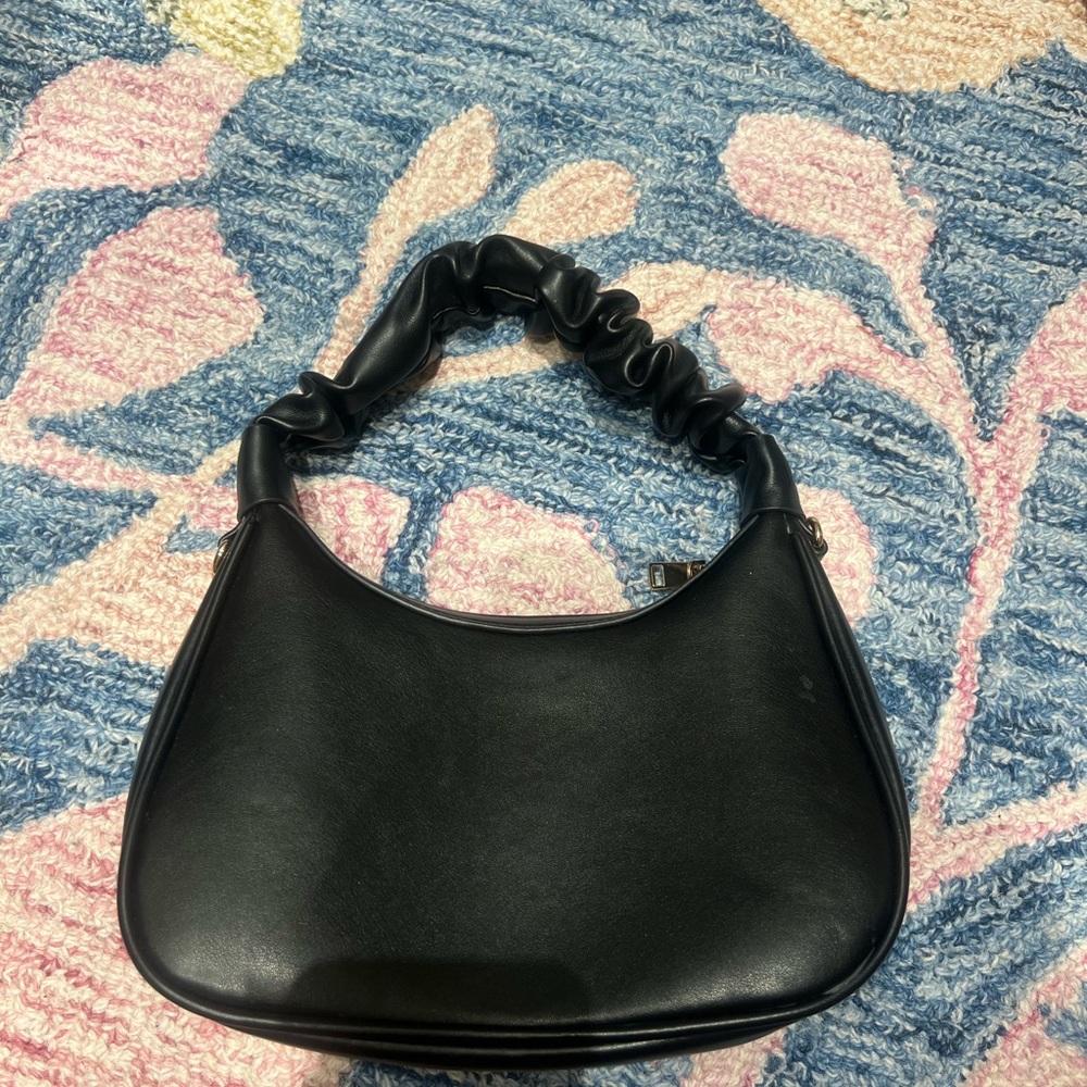 Elegant Black Women's Bag